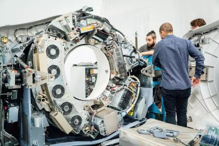 GE CT Parts - Testing LightSpeed VCT