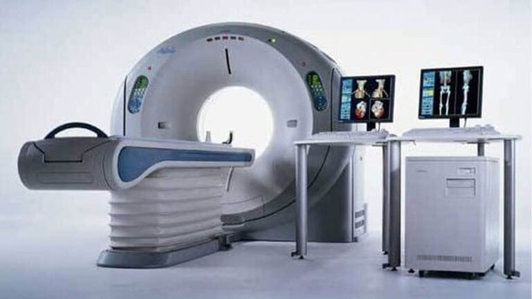 Toshiba CT Aquilion 64 Scanner